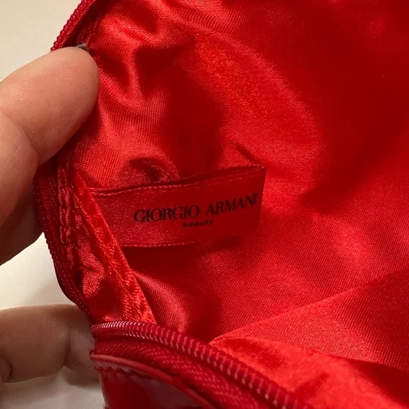 Giorgio Armani Beauty Red Makeup Bag – New - Picture 4 of 6